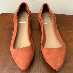 Kaari Blue Women's Terracotta Suede Flats